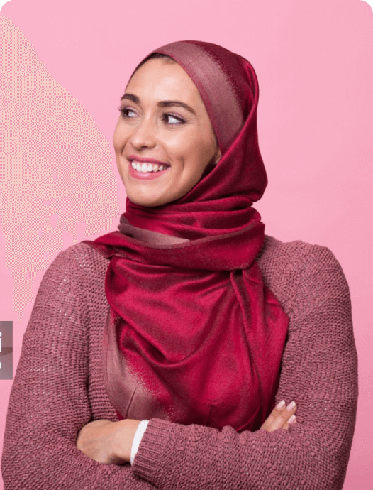 women-pink-card